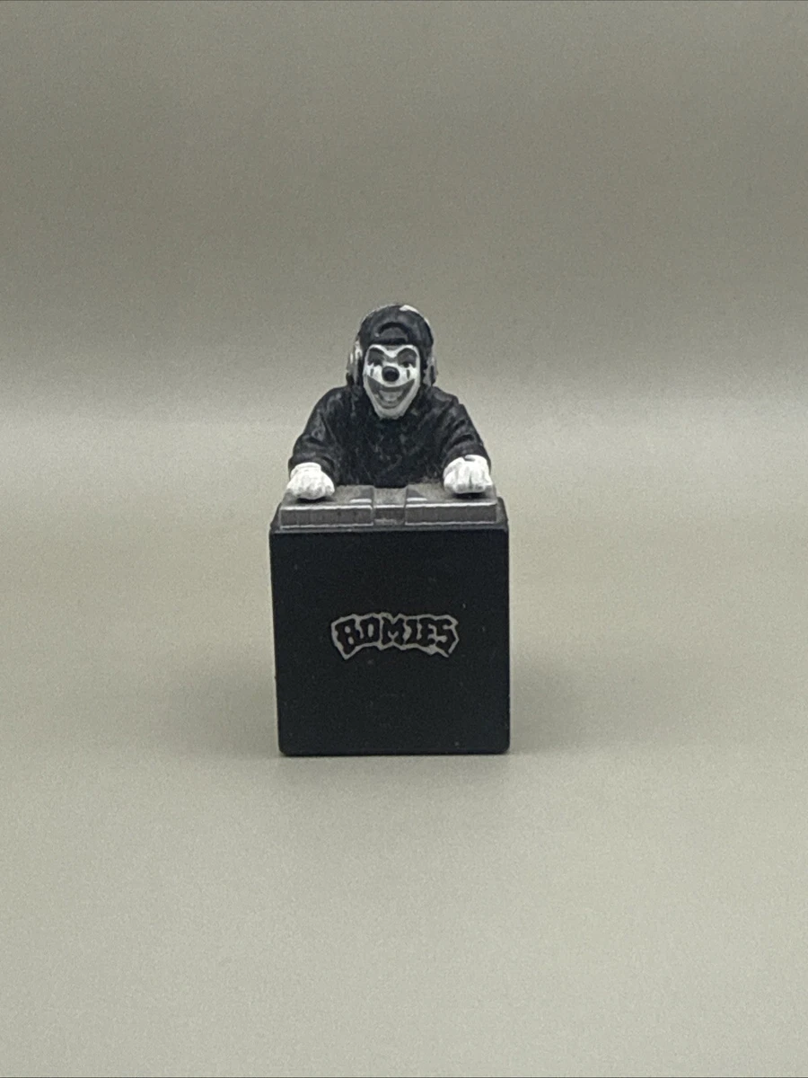 Designer & Urban Vinyl Action Figure DJ Action Figures for sale | eBay