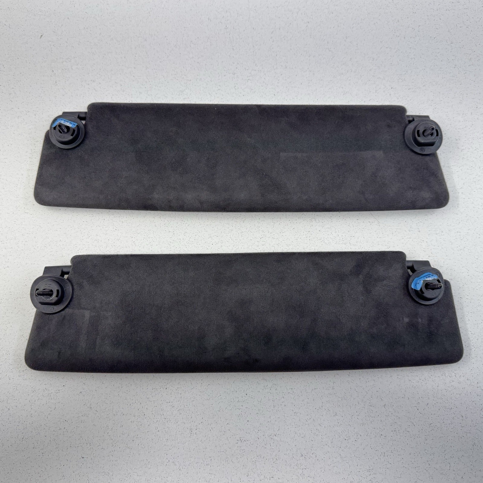 17-23 Audi R8 Sunvisor Sun Visor Shade Pair Left & Right Suede Black OEM