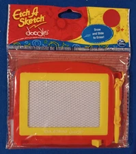 NEW Pocket Etch A Sketch Doodle Mini Travel Size 4" x 3" Red Retro With Stylus