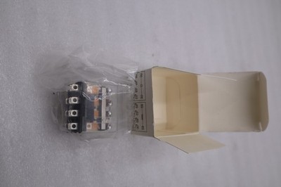 LOT OF 4 NEW OPEN BOX AB Allen Bradley 700 Type H Control Relay STK H743A