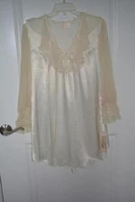 NWT Vintage Lingerie by Terry Russo Intimate Concepts  USA  Ivory Medium