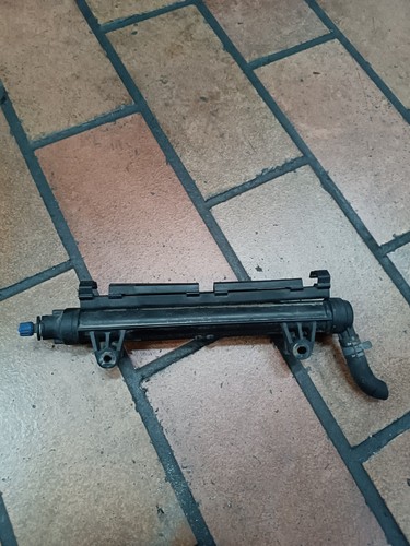 Original VW Polo 9N 9N1 1.2 12V Kraftstoffverteiler Einspritzleiste 03E133320