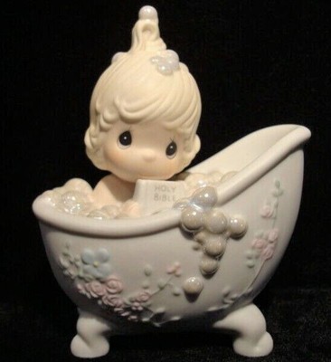 Vintage Precious Moments Jonathan David Retired Rare Girl Bubble Bath Figurine 
