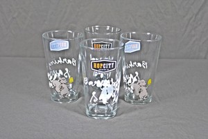 Set Of 4 Rare Hard To Find Hop City Barking Squirrel Pint Beer Glasses Ebay