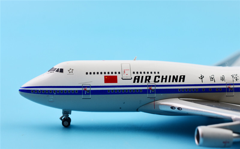 JC Wings AIR CHINA for BOEING 747-400 B-2472 1/400 DIECAST