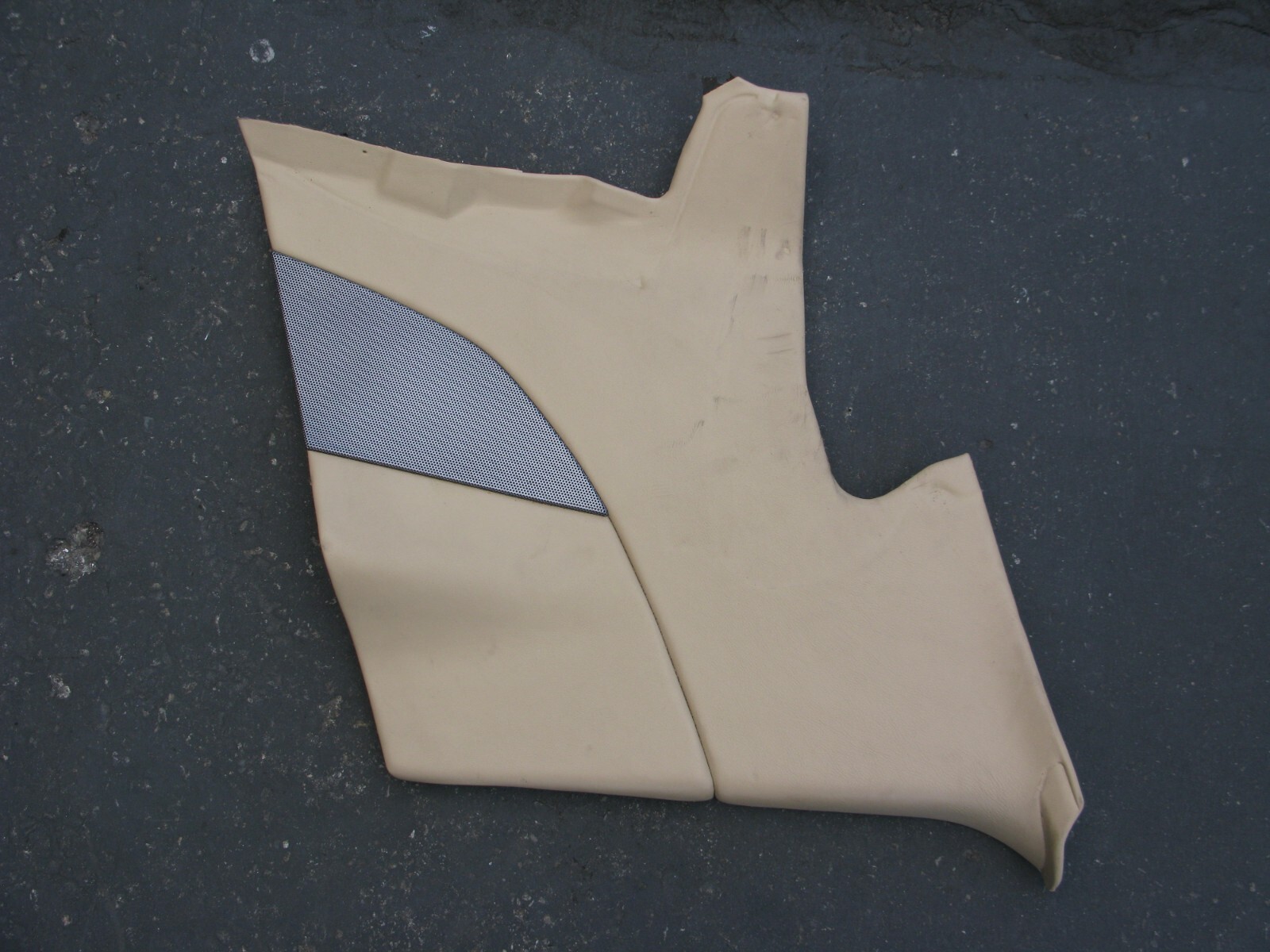 Aston Martin DB9 Rear Quarter Panel Lower Molding 4G4329418AA + 4G43311A20AB