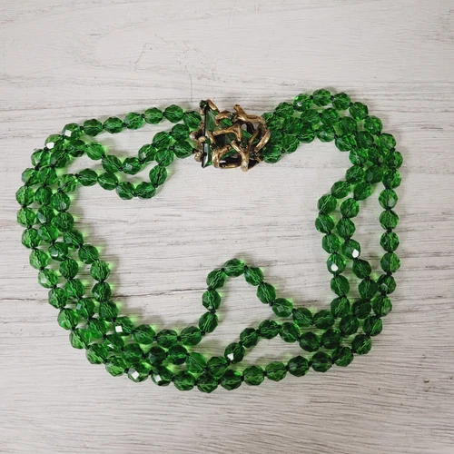 VINTAGE VOGUE GREEN CRYSTAL BEAD NECKLACE RHINESTONE SIGNED COSTUME JEWELRY