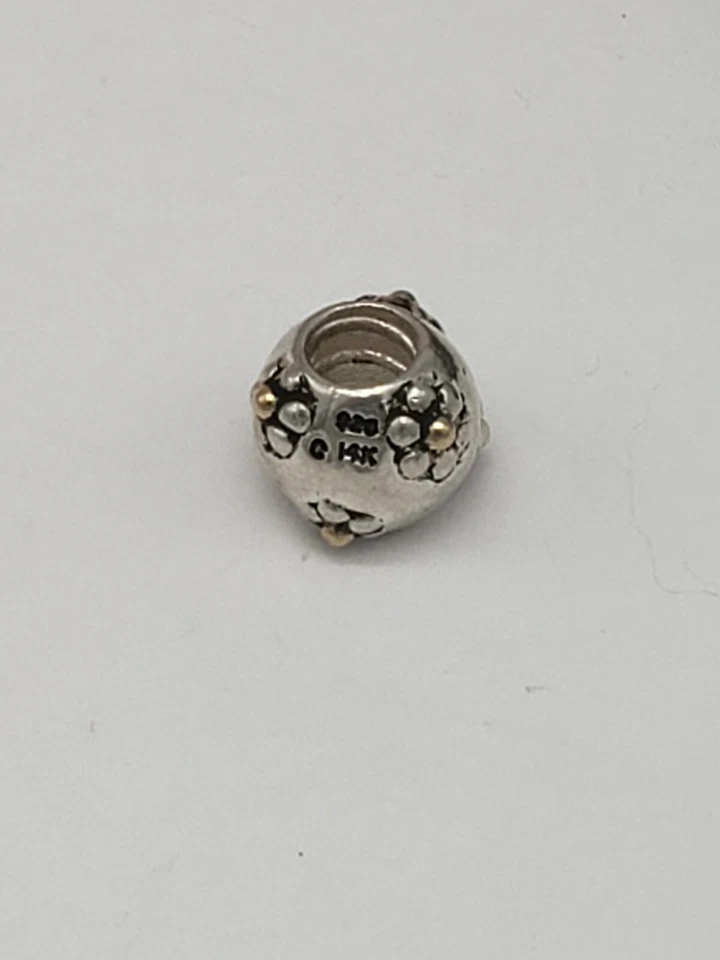 CHAMILIA PLATA ESTERLINA Y ORO 14K MARGARITA FLORES ABALORIOS ENCANTO Foto 2 de 2