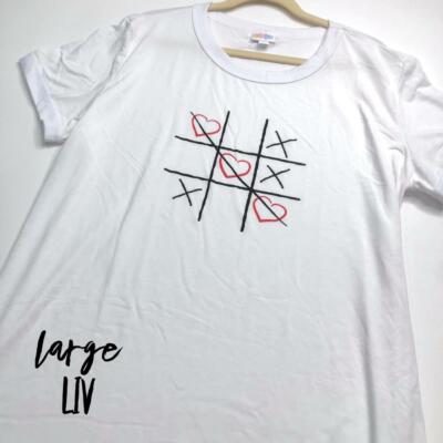 BNWT LuLaRoe Valentine's Day LIV TEE Size L Tic Tac Toe X's & O's
