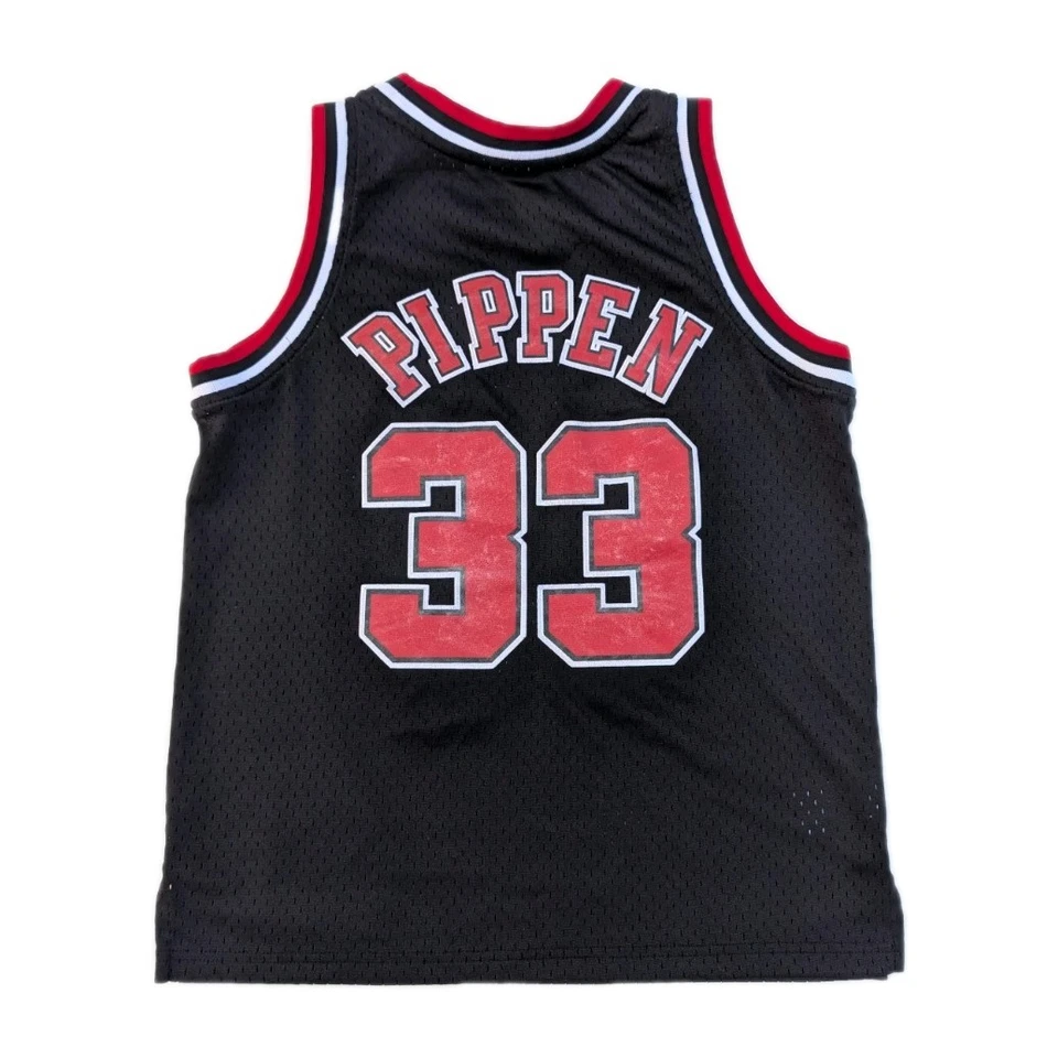 Футболка молодежная NBA Chicago Bulls No33 Скотти Пиппена Митчелла и Несса средний размер 10/12 - Изображение 2 из 4