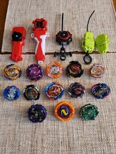 Beyblade Burst 13 Spinning Tops & 5 Launchers Assorted Colors Lot