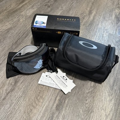 Oakley Snow Goggles Flight Deck Prizm MEDIUM Sapphire Iridium Lens NEW BOX