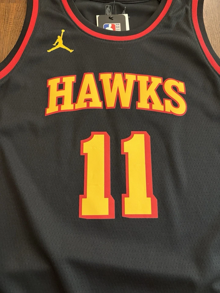 Jordan Atlanta Hawks Statement Edition Jersey Trae Young #11 Youth Large NWT - Image 3 of 4