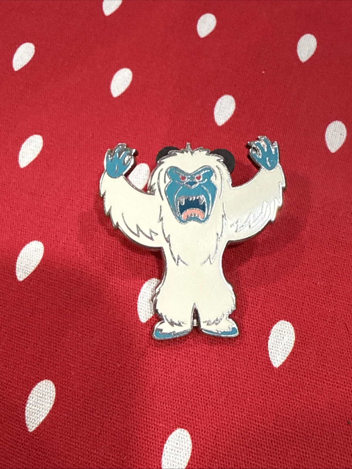 Disney Kingdom Of Cute Series 2 Mystery Yeti Matterhorn Pin Abominable Snowman
