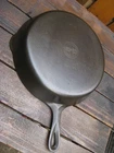 Fully Restored Vtg. GRISWOLD Cast Iron SKILLET Frying Pan # 10 SMALL BLOCK LOGO