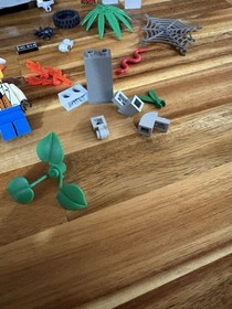 Vintage Lego 5936 Spider's Secret Senor Gomez Expedition Incomplete