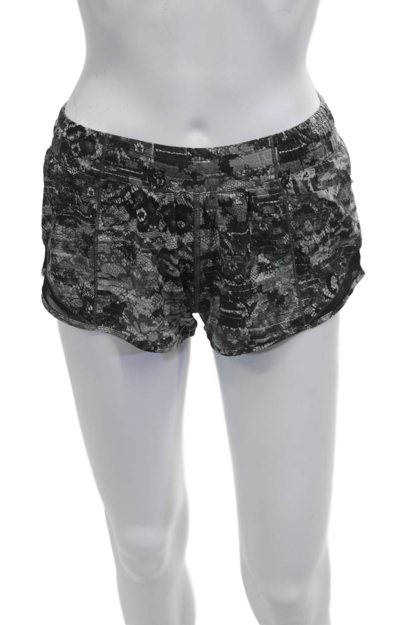 Lululemon Womens Black Snake Print Nylon Blend Shorts Size 4Free Shipping in US $100+ Orders | $6.95 Orders Below
