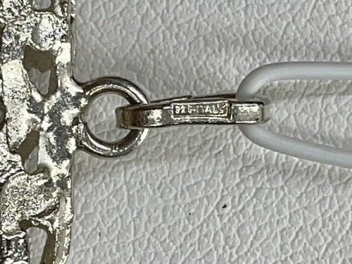 STERLING SILVER LARGE HOLLOW 3-D HEART PENDANT WITH LATTICEWORK DESIGN - Picture 5 of 8