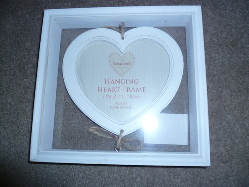SHUDEHILL PROVENCE HEART DBL HANGING FRAME + VINTAGE HEART HANGING HEART FRAME - Picture 2 of 8