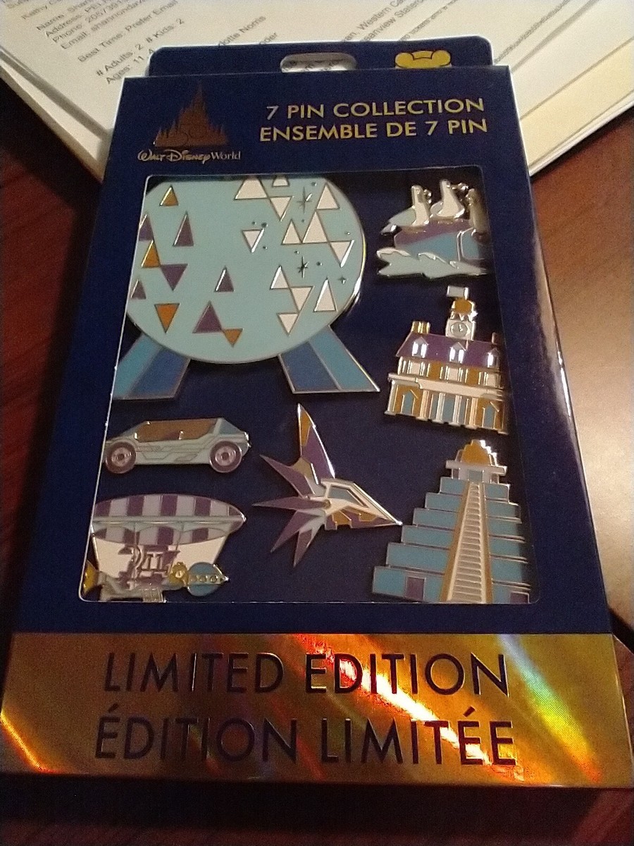 新品】1周年&10th Anniversary PINS COLLECTION Collection of (10