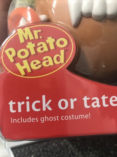 Mr. Potato Head Trick or Tater Halloween Set 2008 NIP Glow Eyes Ghost Costume - Picture 4 of 9