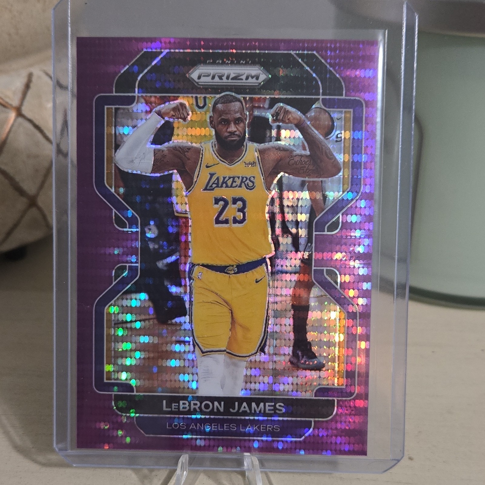 Panini 2021-22 Prizm LeBron James Los Angeles Lakers Purple Pulsar Prizm #91 /35