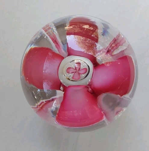 Large Antique Dorflinger Pink To Red over White Petaled Lily-Style Paperweight - Picture 15 of 17