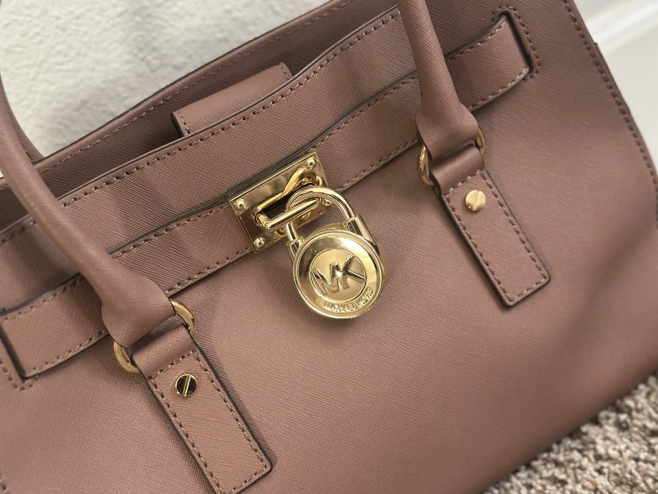 Michael Kors  Travel  Dusty Pink  Leather Tote Bag - Image 2 of 4
