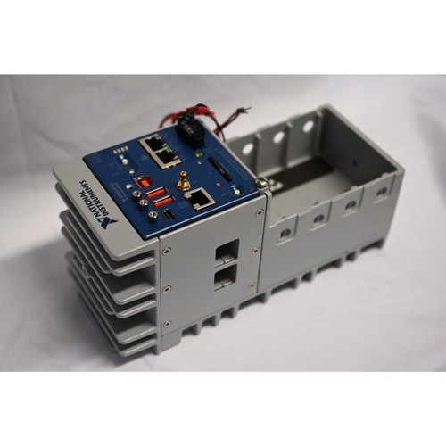 NUOVO National Instruments cDAQ 9132 cDAQ-9132 controller CompactDAQ a 4 slot - Foto 3 di 13