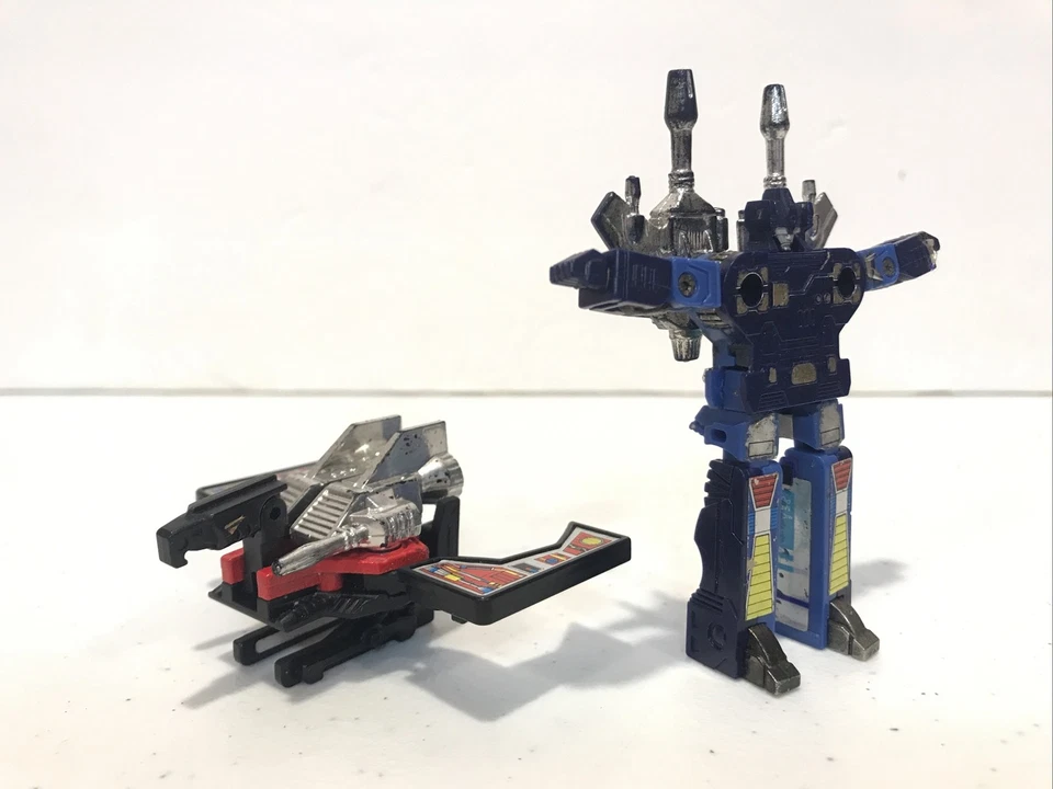 1983 1984 Original Transformers G1 FRENZY & LASERBEAK Cassettes 100% Complete - Image 3 of 4