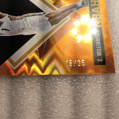 2024-25 Panini Hoops Zion Williamson ORANGE EXPLOSION TRIBUTE #/25