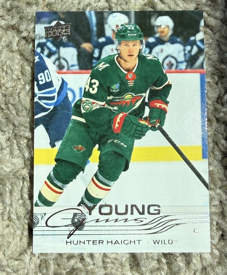 2025-26 Upper Deck Series 2 - Young Guns Hunter Haight #475 (RC)