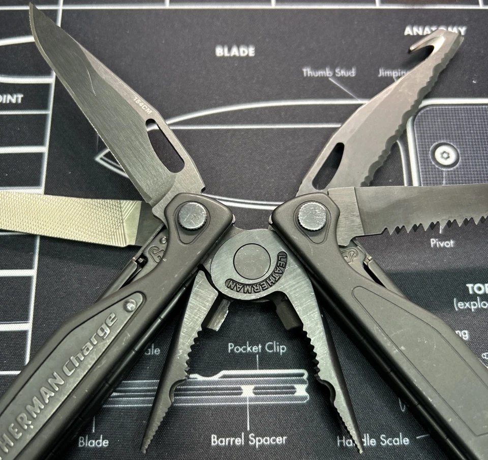 LEATHERMAN CHARGE MULTI TOOL PLIERS KNIFE 154CM BLADE BLACK OXIDE VGUC TOOL ONLY - Image 2 of 4