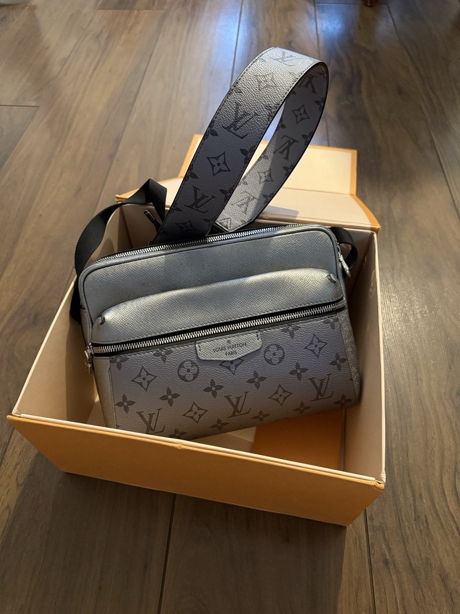Vuitton Messenger Bag Lv Outdoor Louis Vuitton Monogram Eclipse