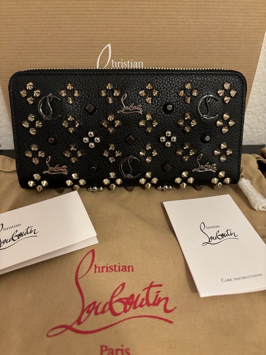 【送料&関税込】Christian Louboutin Panettone Studded Zip-ar Christian Louboutin Panettone Wallet Studded Black Gold