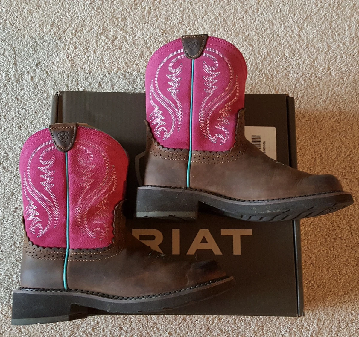 Pink fat baby ariat boots hotsell