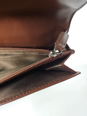 VTG Dooney & Bourke Zip Along Accordian Style Snap Brown  display picture 2