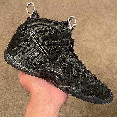 black cat foamposite