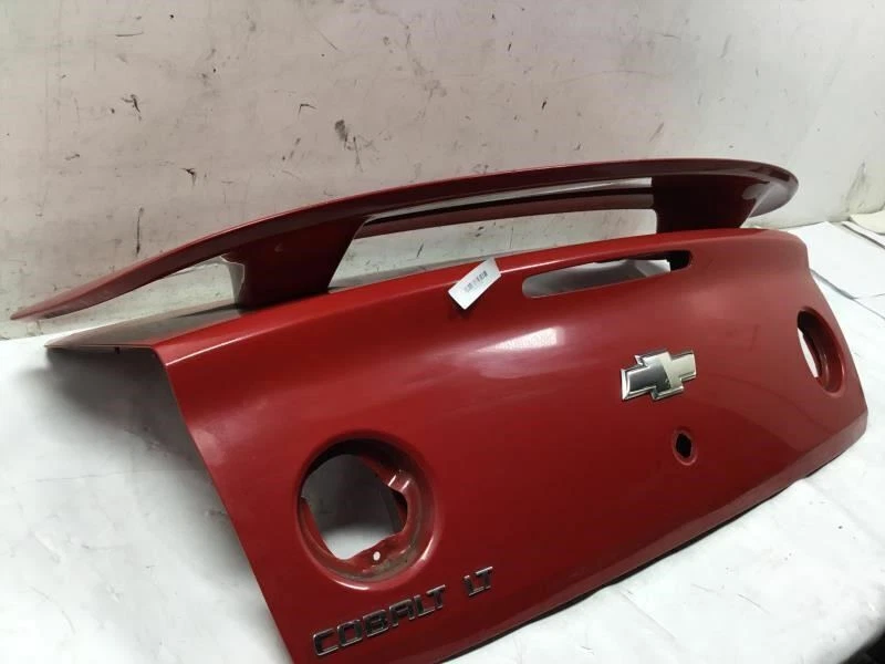 CHEVROLET COBALT 2005-2010 LT CUPÉ TAPA MALETERO CON ALERÓN VICTORIA ROJO FÁBRICA Foto 2 de 4