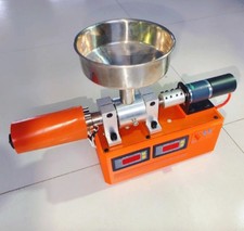 3D Printing Filament Extruder: Compact Desktop Single-Screw Extruder110/220V