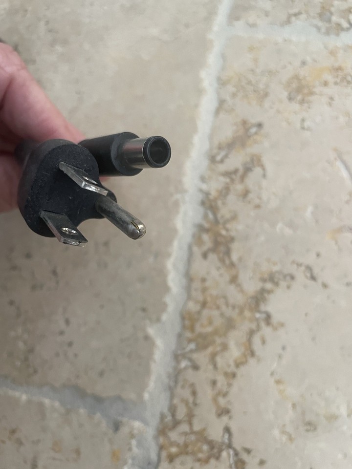 Dell 65W AC Adapter Charger Model LA65NS2-01 | eBay