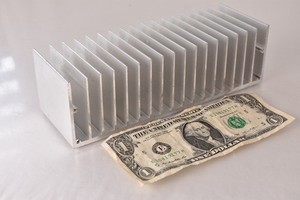 204mm x 70mm x 60mm Large Aluminum Heat Sink Radiator Power Amplifier
