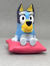 Bluey Go Glow 2 in 1 Bedtime Night Light and Flashlight - LED Night Light T7 