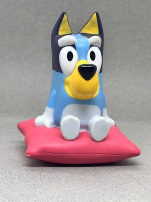 Bluey Go Glow 2 in 1 Bedtime Night Light and Flashlight - LED Night Light (T7)