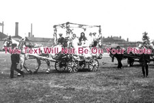 ST 1330 - Wednesbury Decorated Horse Drawn Floats, Staffordshire