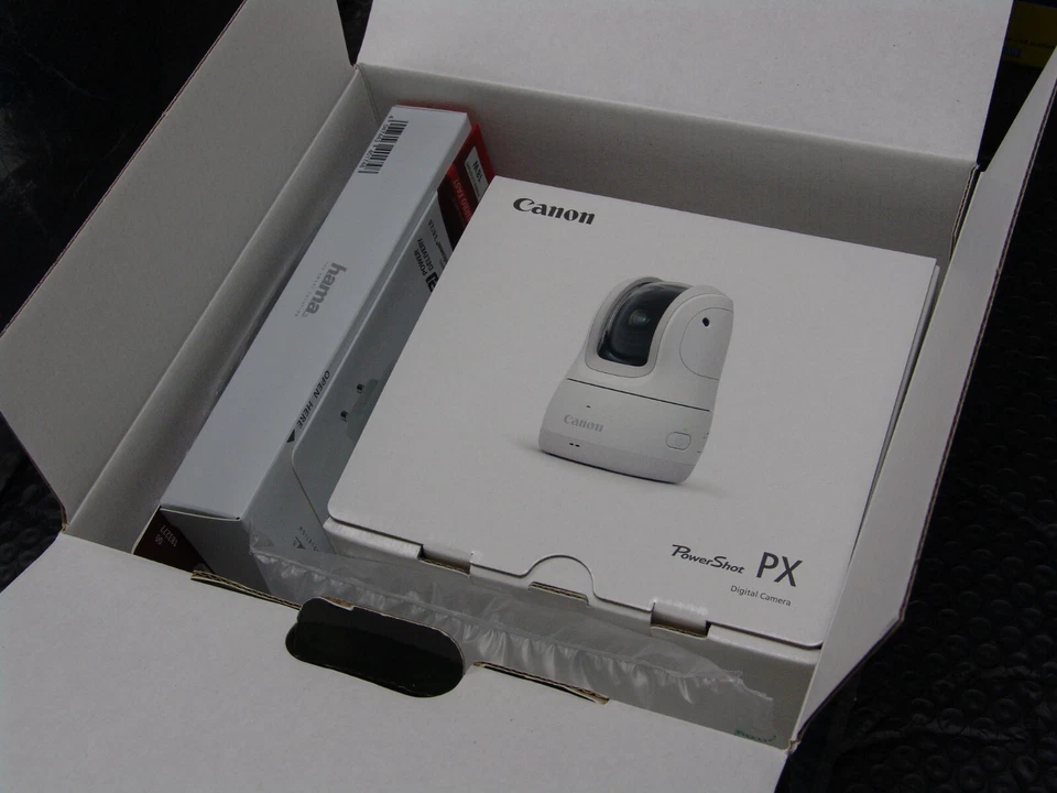 Canon PowerShot PX Essential Kit 3x Zoom 1080p/60 fps 11,7 MP PTZ Camera Weiß - Bild 3 von 4