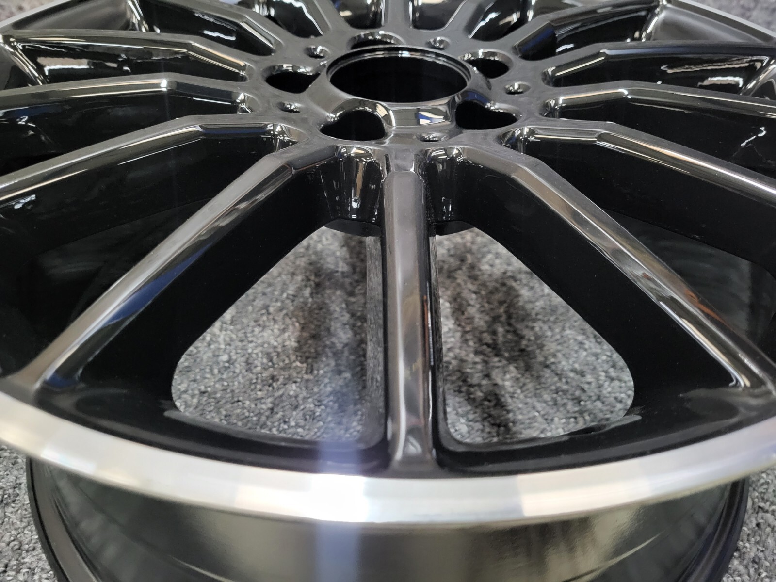 23AW Lui's メルトンクラシックチェスターコート S 黒美品