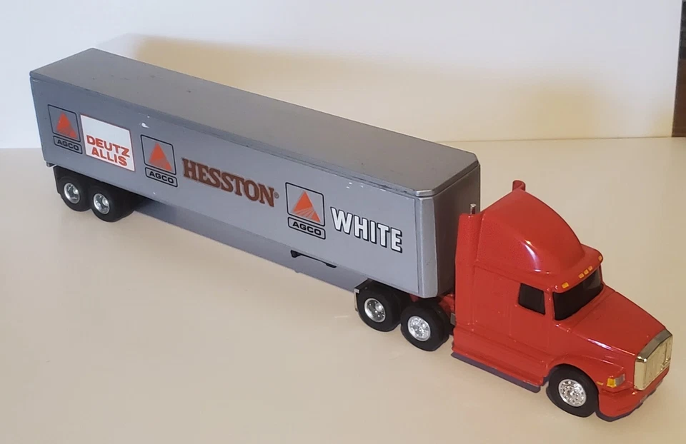 Ertl Agco Deutz Allis Hesston Blanco Semi Usado 1/64 Foto 3 de 3