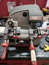 macchina duplicazione chiavi doppia mappa