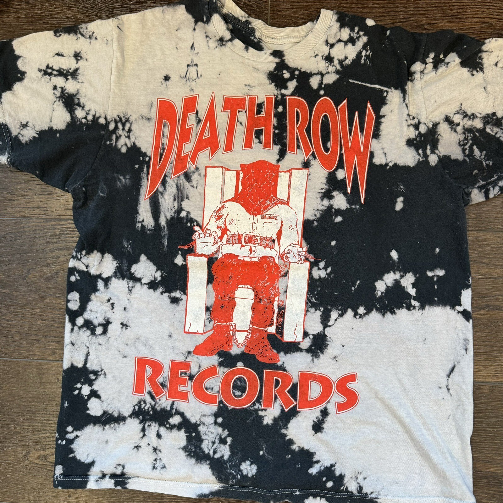 FILA Maglietta Modern Death Row Records; Adult Med; Bleached Rap Tee rapper etichetta musicale